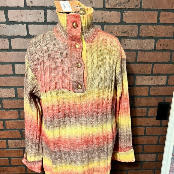 Tru Luxe Jeans Sweaters - NWT Tru Luxe Jeans Henley Ombre Pullover Sweater Size LG